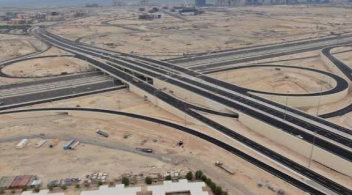 ശർഖ് ഇന്റ്ർ സെക് ഷനിൽ താൽക്കാലിക ഗതാഗത നിരോധനം ഏർപ്പെടുത്തുമെന്ന് പൊതുമരാമത്ത് അതോറിറ്റി അഷ്ഗാൽ അറിയിച്ചു. vaadi_al_banath_qatar