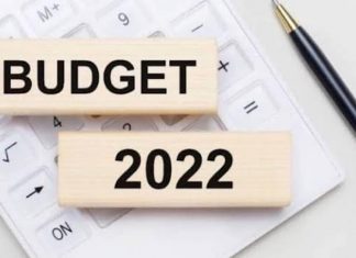 5 ജി ഇന്റര്നെറ്റ് സേവനങ്ങള് ഈ വര്ഷം മുതലെന്ന് ധനമന്ത്രി നിര്മല സീതാരാമന്…