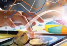 ധനമന്ത്രി നിർമലാ സീതാരാമൻ ബജറ്റ് അവതരിപ്പിക്കുന്നു..