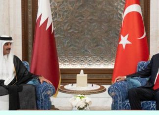 തുർക്കി പ്രസിഡന്റ് റജബ് ത്വയ്യിബ് ഏർദുഗാൻ ഖത്തർ അമീർ ഷെയ്ഖ് തമീം ബിൻ ഹമദ് അൽ താനിക്കായി പ്രത്യേക ഉപഹാരം കൈമാറി…