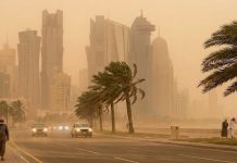 ഖത്തറിൽ ശക്തമായ പൊടിക്കാറ്റ് വീശിയടിക്കുന്നതിനാൽ ജനങ്ങൾ അതീവ ജാഗ്രത പാലിക്കണമെന്ന് കാലാവസ്ഥാ നിരീക്ഷണ കേന്ദ്രം..