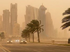 ഖത്തറിൽ ശക്തമായ പൊടിക്കാറ്റ് വീശിയടിക്കുന്നതിനാൽ ജനങ്ങൾ അതീവ ജാഗ്രത പാലിക്കണമെന്ന് കാലാവസ്ഥാ നിരീക്ഷണ കേന്ദ്രം..